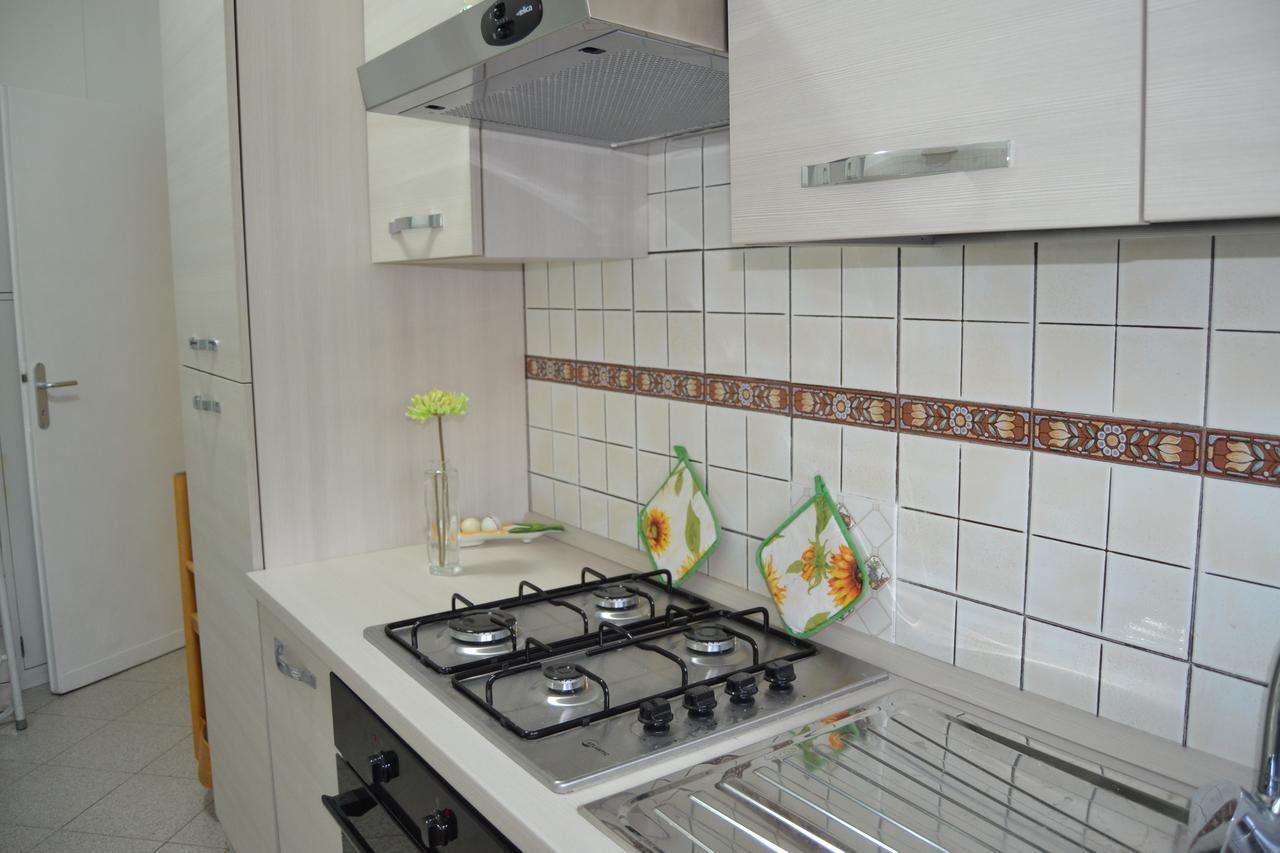 Guest House Liana Home Рим Екстериор снимка